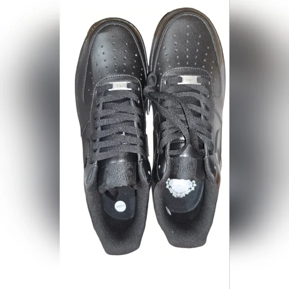 NIB Mens Nike Black Air-Force 1 Shoes. - Picture 3 of 6